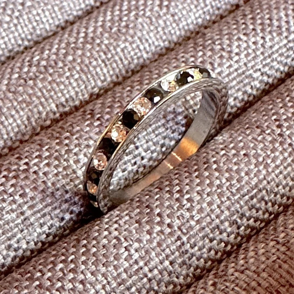 Waterproof Black And White CZ Stainless Steel Eternity Band Stack Ring - Picture 3 of 7